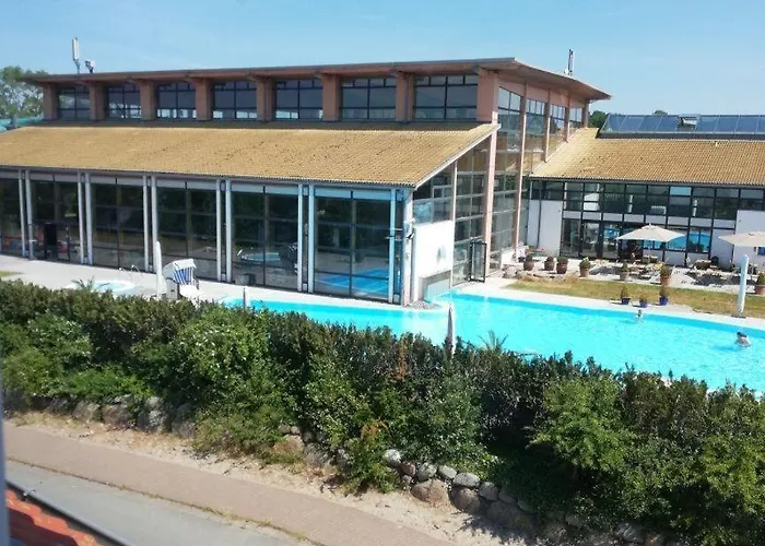 313-1-r Stuebchen Neddesitz